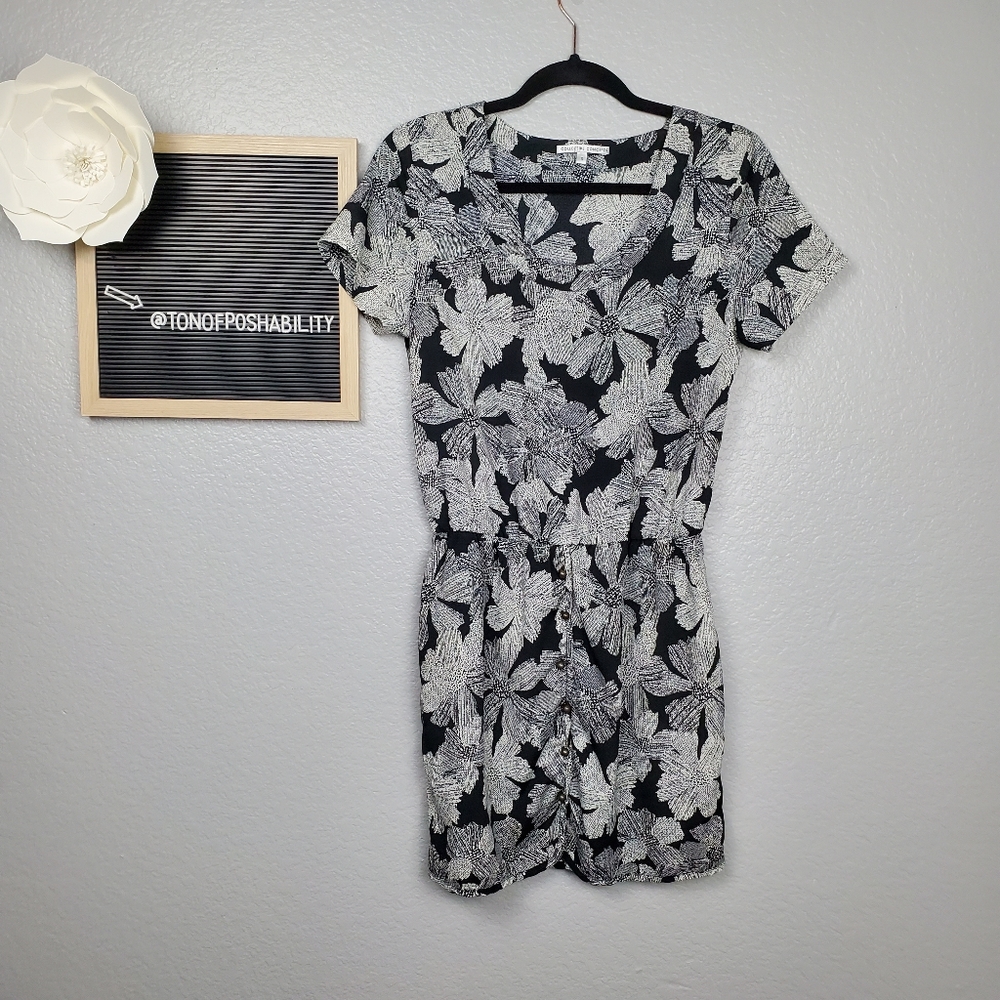 COLLECTIVE CONCEPTS DRESS